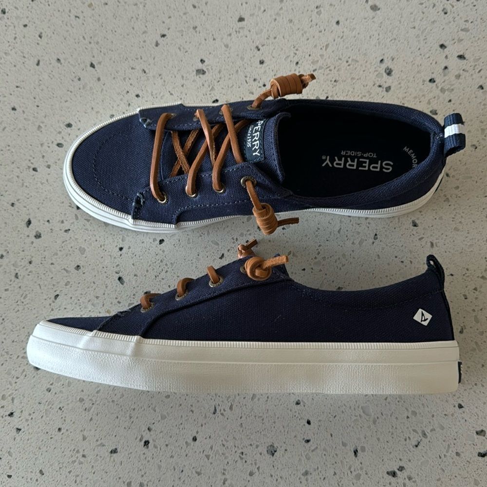NWOB! Sperry Top-Sider Women's Pier Wave Blue Canvas Sneakers Slip On Size 6.5